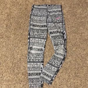 Nike leggings